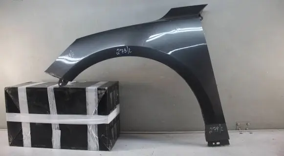 Ford Focus Fender mounting bracket