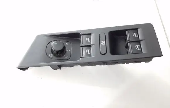 Volkswagen PASSAT B7 Electric window control switch 1K4959857B 1K0959565J