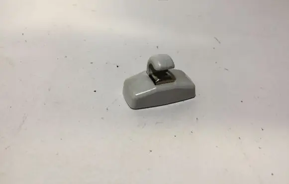 Skoda Octavia Mk2 (1Z) Sun visor clip/hook/bracket 1Z0857561