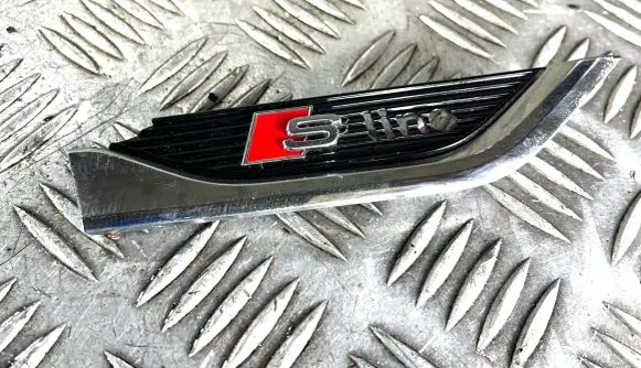 Audi A5 Fender model badge letters 