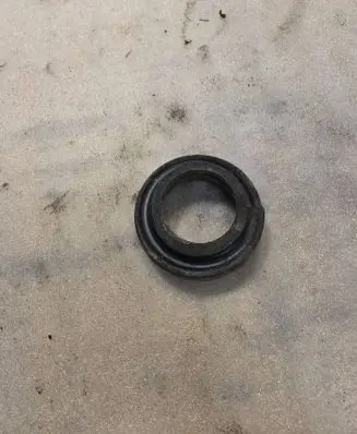 Audi A8 S8 D2 4D Rear coil spring rubber mount 