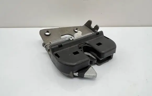 BMW 4 F32 F33 Seat back rest lock catch 7112864