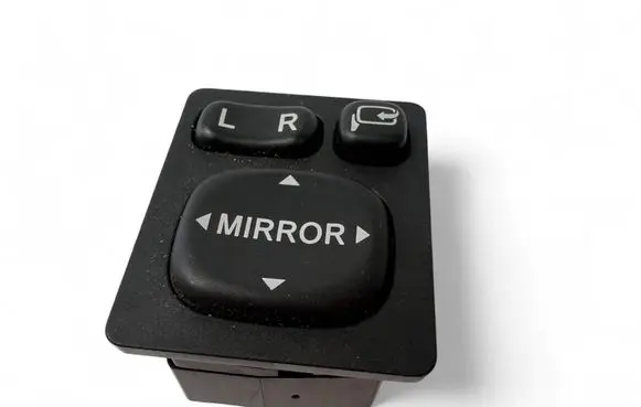 Toyota RAV 4 (XA30) Wing mirror switch 8487028020
