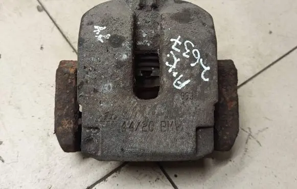 BMW X5 E70 Rear brake caliper