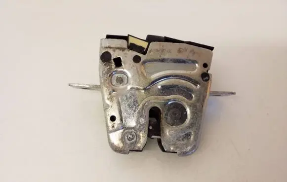 Mercedes-Benz B W246 W242 Tailgate/trunk/boot lock/catch/latch A0997400500 111718 A080105