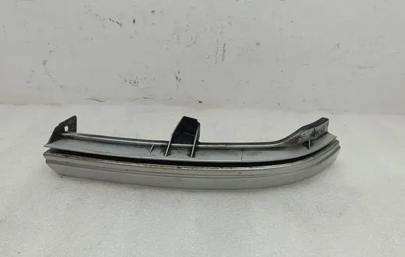 Opel Zafira A Under headlight/headlamp trim 90580652