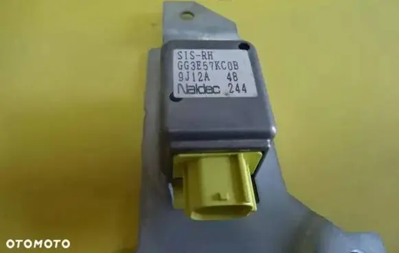 Mazda 626 Airbag deployment crash/impact sensor GG3E57KC0B