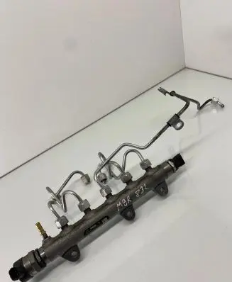 Nissan X-Trail T31 Fuel main line pipe 8200842432 0445214155 0281002800