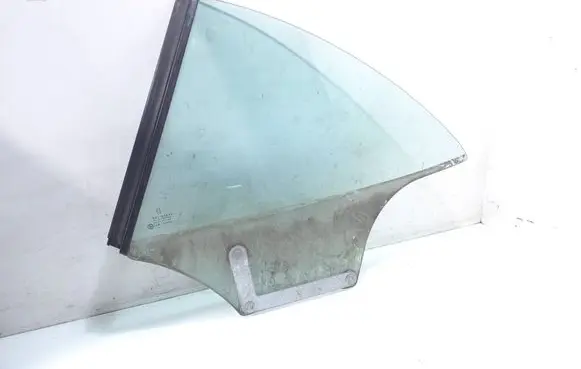 Peugeot 307 CC Rear door window glass As2