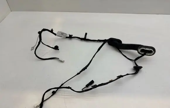 Jaguar E-Pace Tailgate/trunk wiring harness J9C314B562