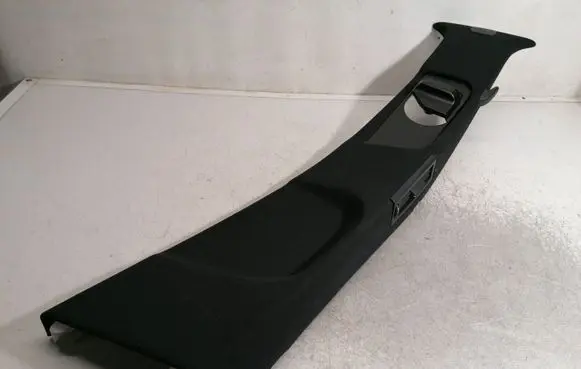 Mercedes-Benz S W221 (B) pillar trim (top) A2216921222 A2216830255
