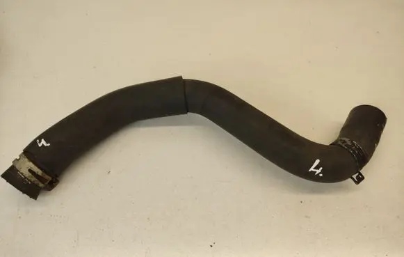 Nissan Qashqai Engine coolant pipe/hose