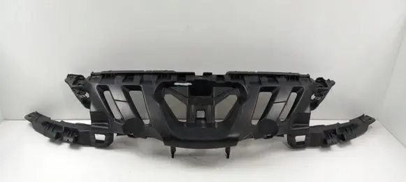 Peugeot 308 Front bumper mounting bracket 1745