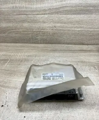 Toyota Yaris Engine control unit/module 8966152891 0281011649