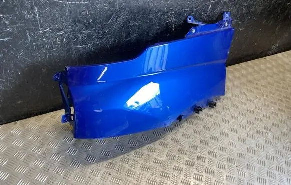 Iveco Daily 6th gen Fender