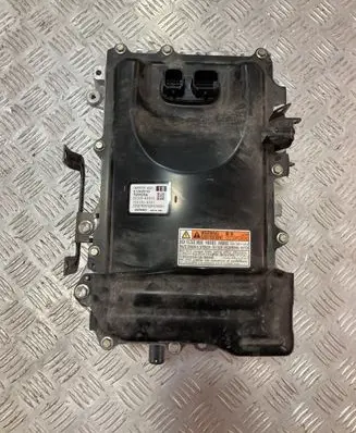 Toyota Yaris XP210 Voltage converter inverter G9200-K0010