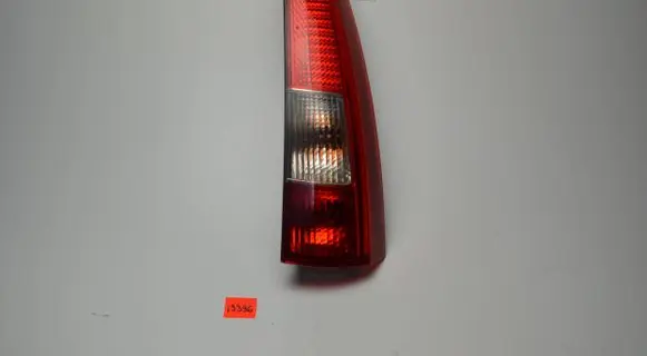 Volvo V70 Rear/tail lights 9154494