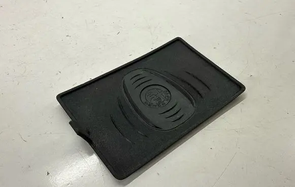 Alfa Romeo Stelvio Panel drawer/shelf pad 156146450