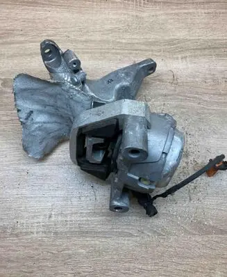 Audi A8 S8 D4 4H Engine mounting bracket 4H0199307AC 4G0199381EG