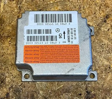 Mercedes-Benz C W203 Airbag control unit/module 8002021151 0285001373