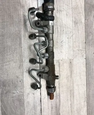 Volkswagen PASSAT B7 Fuel main line pipe 03L089M
