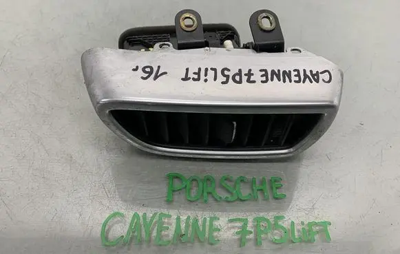 Porsche Cayenne (92A) Dashboard side air vent grill/cover trim