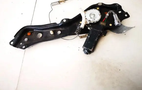 Toyota Camry Front door window regulator motor 