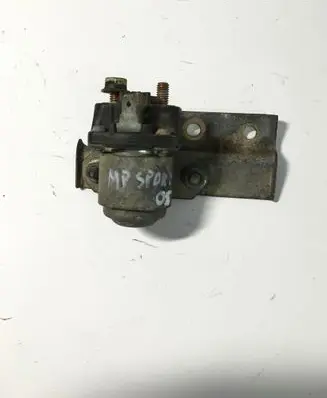 Mitsubishi Pajero Sport I Glow plug pre-heat relay MD337888