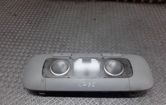Volkswagen Golf Plus Front seat light
