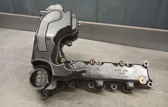 Peugeot 3008 I Rocker cam cover 9808923780
