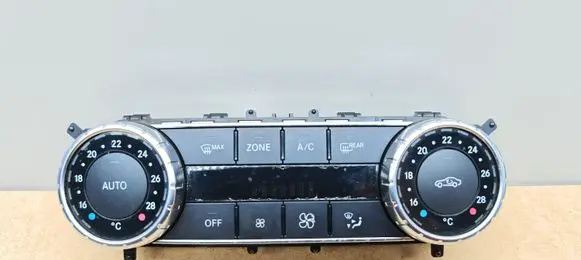 Mercedes-Benz C W204 Climate control unit A2049003803