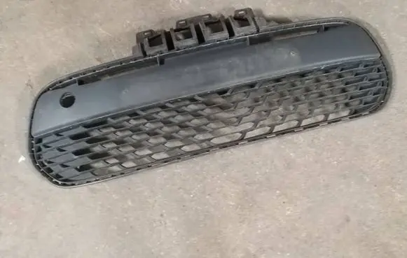 KIA Rio Front bumper upper radiator grill 86561H8000
