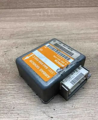 Audi A4 S4 B5 8D Airbag control unit/module 8A0959655C 0285001038 Used
