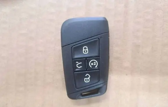 Volkswagen PASSAT B8 Ignition key/card 3G0959752DA