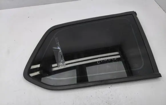 Ford Galaxy Rear side window