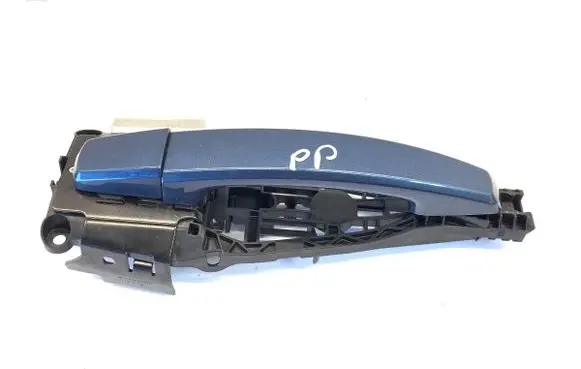 Opel Zafira C Front door exterior handle 13577495