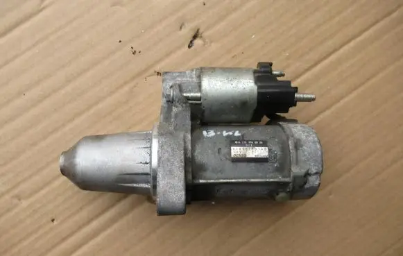 Mercedes-Benz B W246 W242 Starter motor A2709060026