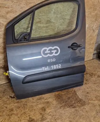 Door (2 Door Coupe)