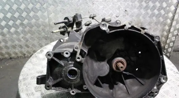 Opel Vectra C Manual 5 speed gearbox 13101871 02A47031GU