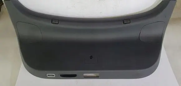 KIA Stinger Tailgate/trunk upper cover trim 