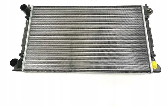 Seat Toledo I (1L) Coolant radiator 730369
