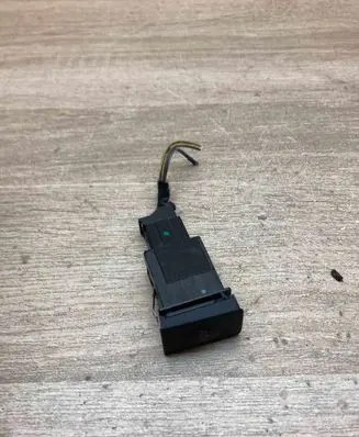 Audi A2 ESP (stability program) switch 8Z0927133 8102190