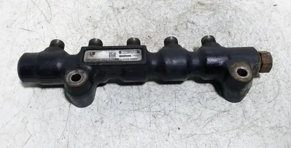Mazda 3 I Fuel main line pipe 9654592680