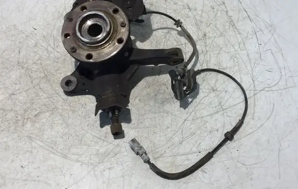 Peugeot Expert Front wheel hub