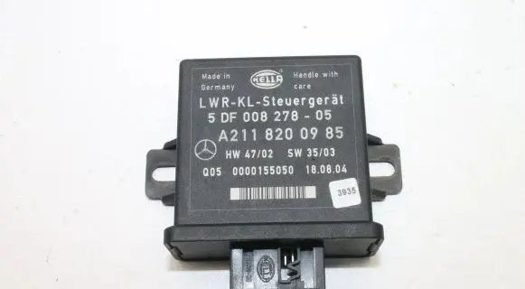 Mercedes-Benz SLK R171 Light module LCM A2118200985