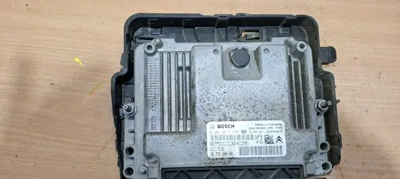 Peugeot 207 Engine control unit/module 9677030080 0281017336