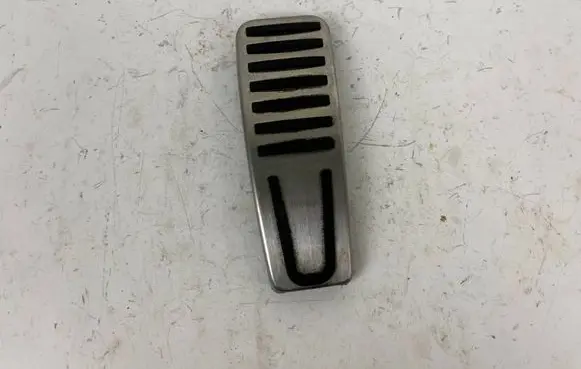Maserati Ghibli Foot rest pad/dead pedal 1004470
