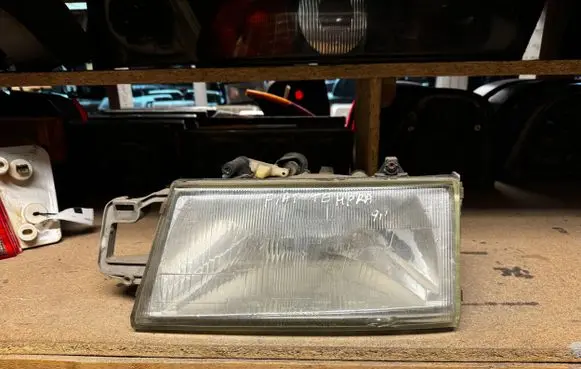 Fiat Tempra Headlight/headlamp 16054 SIEM