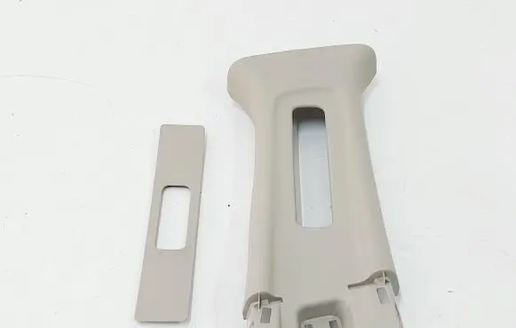 Honda HR-V (B) pillar trim (top) 84111-3M0-J01
