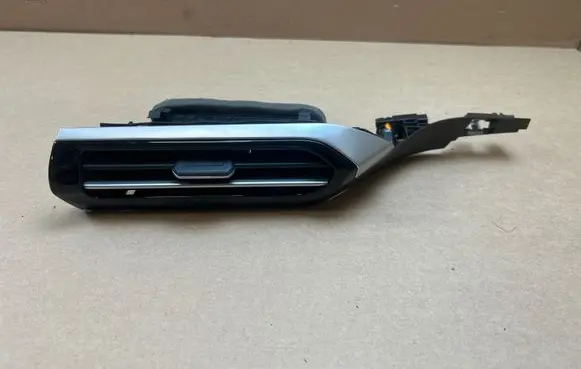 Volkswagen ID.4 Dash center air vent grill 11B858415E